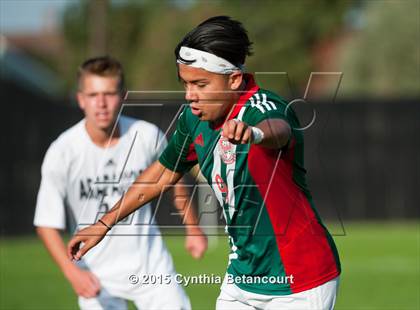 Thumbnail 2 in Arapahoe vs. Smoky Hill photogallery.