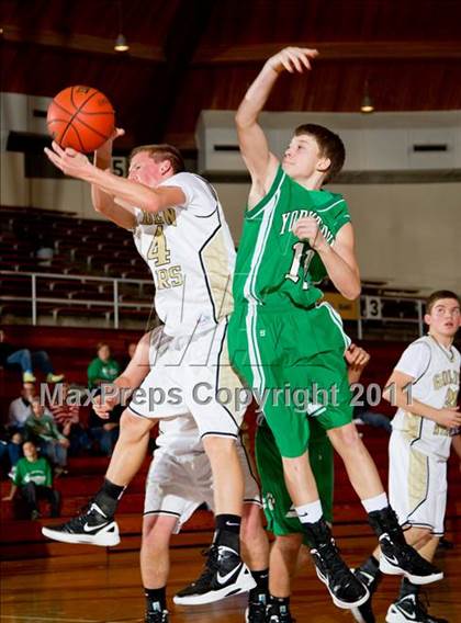 Thumbnail 1 in Yorktown @ Shelbyville photogallery.