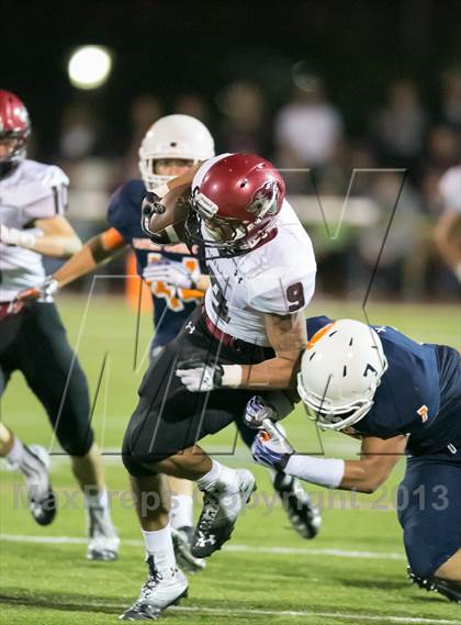 Thumbnail 1 in Eastside Catholic vs. Eastlake photogallery.