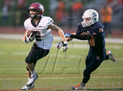Thumbnail 2 in Eastside Catholic vs. Eastlake photogallery.