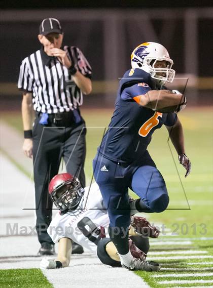 Thumbnail 1 in Eastside Catholic vs. Eastlake photogallery.