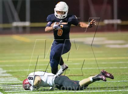 Thumbnail 3 in Eastside Catholic vs. Eastlake photogallery.