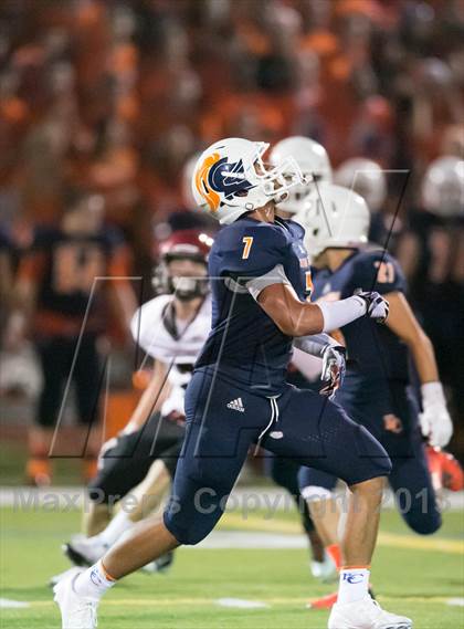 Thumbnail 1 in Eastside Catholic vs. Eastlake photogallery.