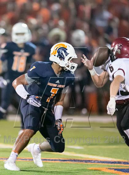 Thumbnail 2 in Eastside Catholic vs. Eastlake photogallery.