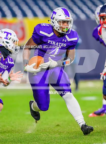 Thumbnail 1 in Erasmus Hall vs. Tottenville (PSAL Section 12 City Conference Final) photogallery.
