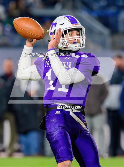 Thumbnail 3 in Erasmus Hall vs. Tottenville (PSAL Section 12 City Conference Final) photogallery.
