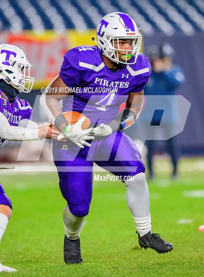 Thumbnail 3 in Erasmus Hall vs. Tottenville (PSAL Section 12 City Conference Final) photogallery.