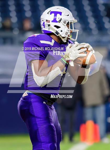 Thumbnail 2 in Erasmus Hall vs. Tottenville (PSAL Section 12 City Conference Final) photogallery.