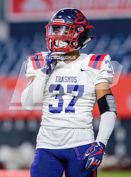 Thumbnail 3 in Erasmus Hall vs. Tottenville (PSAL Section 12 City Conference Final) photogallery.