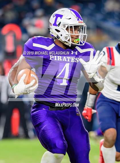 Thumbnail 3 in Erasmus Hall vs. Tottenville (PSAL Section 12 City Conference Final) photogallery.