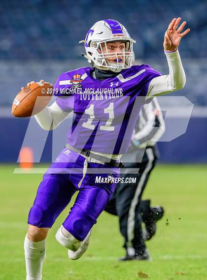 Thumbnail 3 in Erasmus Hall vs. Tottenville (PSAL Section 12 City Conference Final) photogallery.