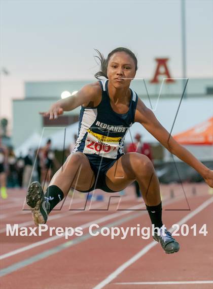 Thumbnail 2 in Arcadia Invitational (Girls Events) photogallery.