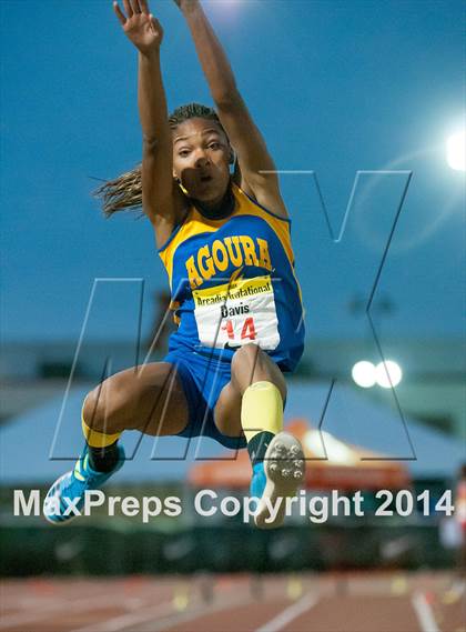 Thumbnail 3 in Arcadia Invitational (Girls Events) photogallery.