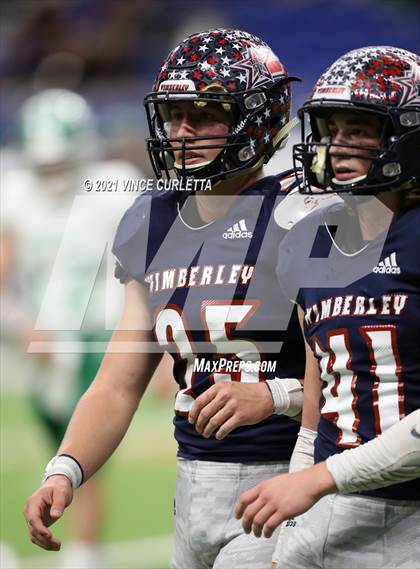 Thumbnail 2 in Wimberley vs. Cuero (UIL 4A D2 Regional Playoff) photogallery.