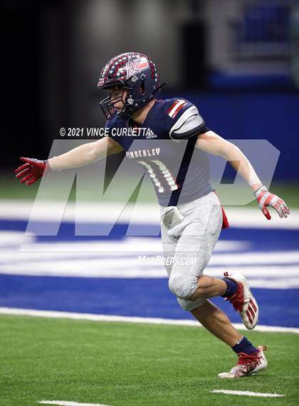 Thumbnail 3 in Wimberley vs. Cuero (UIL 4A D2 Regional Playoff) photogallery.