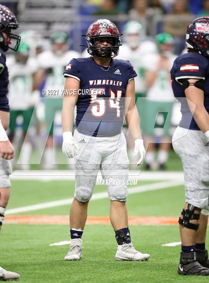 Thumbnail 2 in Wimberley vs. Cuero (UIL 4A D2 Regional Playoff) photogallery.