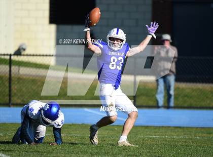 Thumbnail 3 in Rocky Hill @ Lewis Mills photogallery.