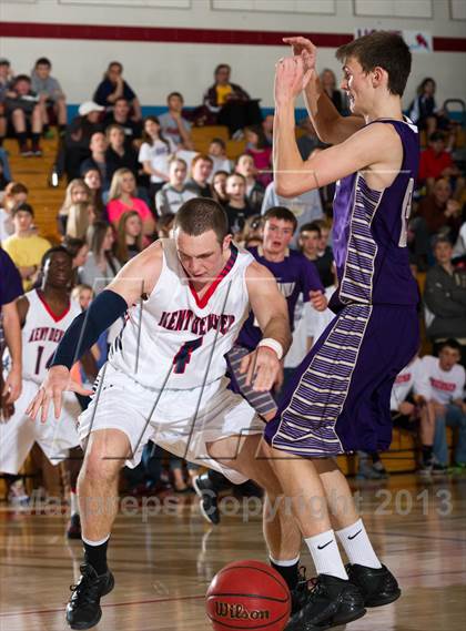Thumbnail 2 in Holy Family vs. Kent Denver (CHSAA 3A Metro League Final) photogallery.