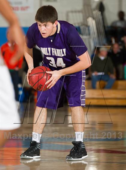 Thumbnail 2 in Holy Family vs. Kent Denver (CHSAA 3A Metro League Final) photogallery.