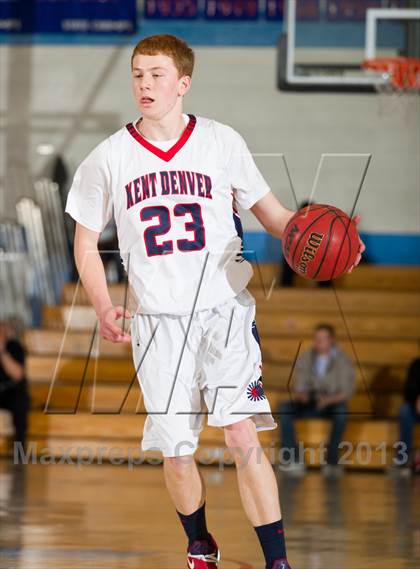 Thumbnail 2 in Holy Family vs. Kent Denver (CHSAA 3A Metro League Final) photogallery.