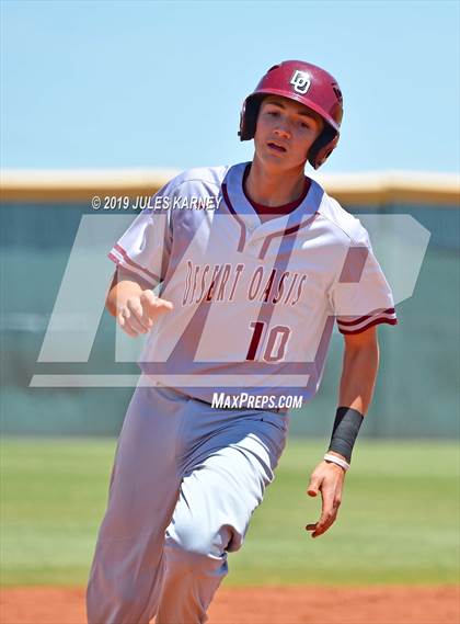 Thumbnail 1 in Las Vegas vs Desert Oasis (NIAA 4A Final) photogallery.