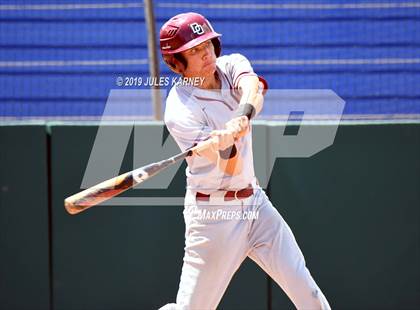 Thumbnail 1 in Las Vegas vs Desert Oasis (NIAA 4A Final) photogallery.