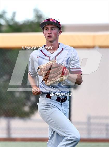 Thumbnail 3 in Las Vegas vs Desert Oasis (NIAA 4A Final) photogallery.