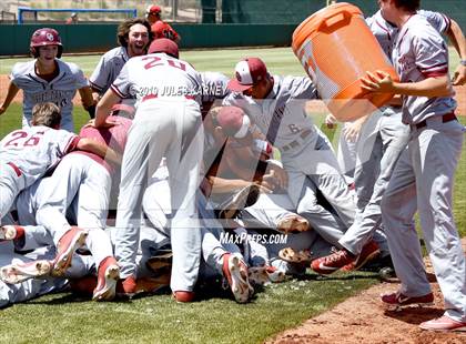 Thumbnail 1 in Las Vegas vs Desert Oasis (NIAA 4A Final) photogallery.