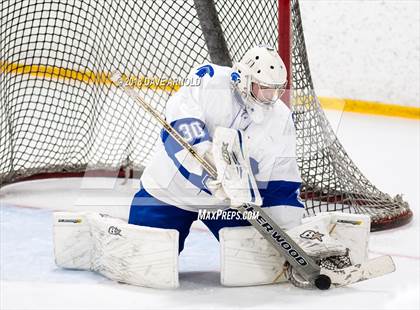 Thumbnail 1 in Saugus @ Stoneham photogallery.