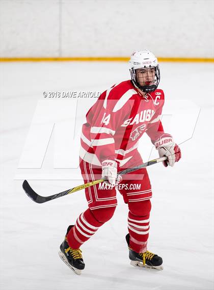 Thumbnail 1 in Saugus @ Stoneham photogallery.