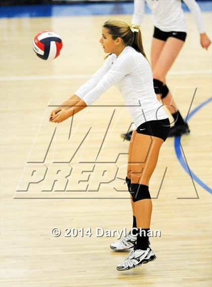Thumbnail 2 in Archbishop Mitty vs. South (CIF State D2 Finals) photogallery.