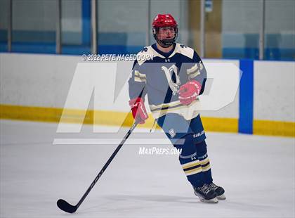 Thumbnail 1 in Portledge @ Delbarton photogallery.