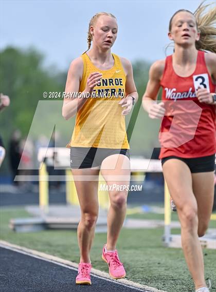 Thumbnail 1 in IHSAA Delta Sectionals (3200 Meter)  photogallery.