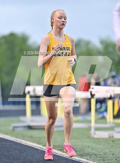 Thumbnail 1 in IHSAA Delta Sectionals (3200 Meter)  photogallery.