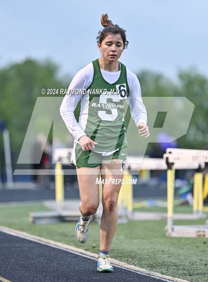 Thumbnail 3 in IHSAA Delta Sectionals (3200 Meter)  photogallery.