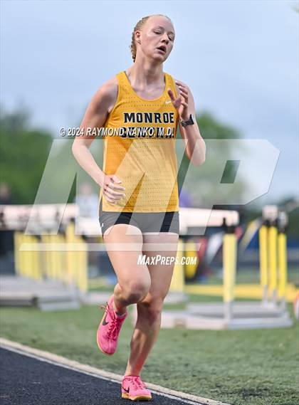 Thumbnail 2 in IHSAA Delta Sectionals (3200 Meter)  photogallery.