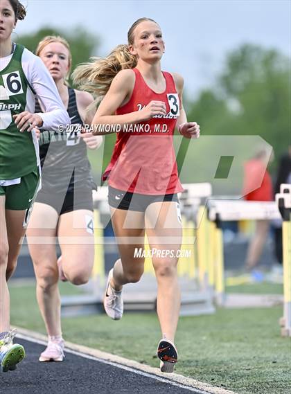 Thumbnail 2 in IHSAA Delta Sectionals (3200 Meter)  photogallery.