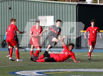 Thumbnail 2 in Saint Mary's vs. Marin Academy (CIF NCS D4 Final) photogallery.