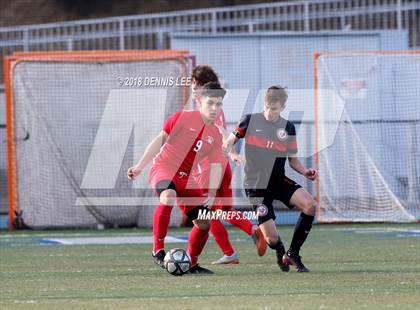 Thumbnail 3 in Saint Mary's vs. Marin Academy (CIF NCS D4 Final) photogallery.