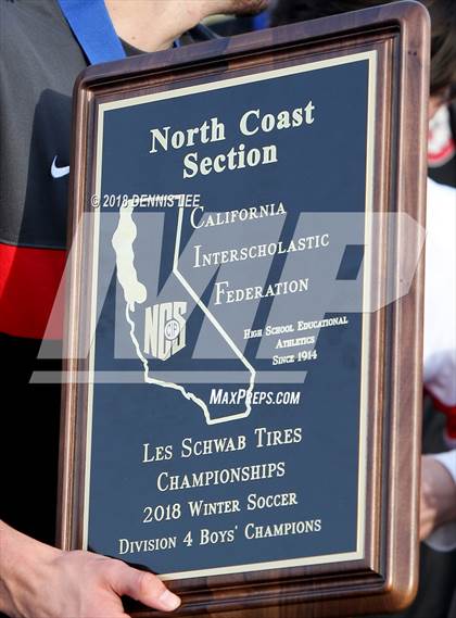 Thumbnail 1 in Saint Mary's vs. Marin Academy (CIF NCS D4 Final) photogallery.