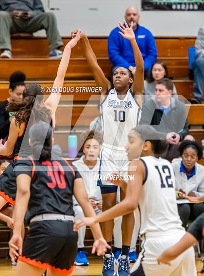 Thumbnail 1 in St. Joseph Notre Dame vs. Centennial (MLK Showcase) photogallery.
