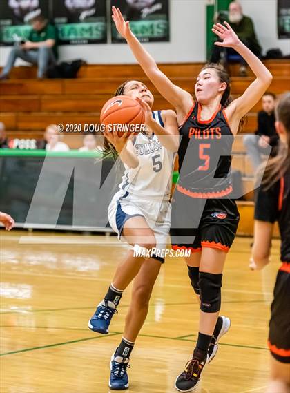 Thumbnail 1 in St. Joseph Notre Dame vs. Centennial (MLK Showcase) photogallery.