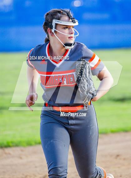 Thumbnail 3 in Orangefield vs. Buna photogallery.