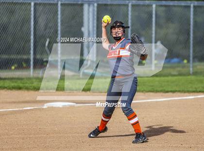 Thumbnail 3 in Orangefield vs. Buna photogallery.