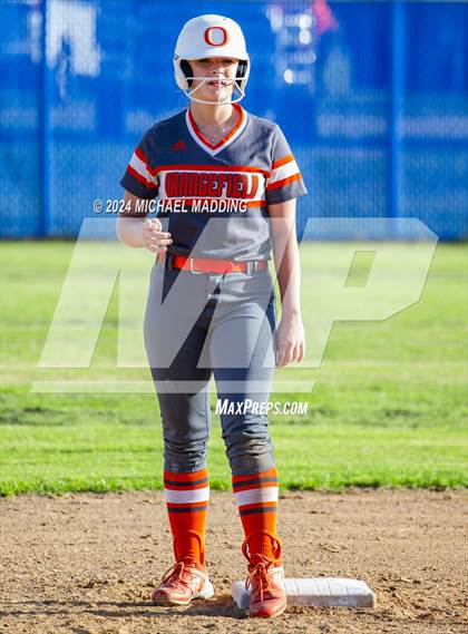 Thumbnail 1 in Orangefield vs. Buna photogallery.