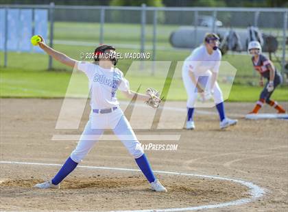 Thumbnail 1 in Orangefield vs. Buna photogallery.