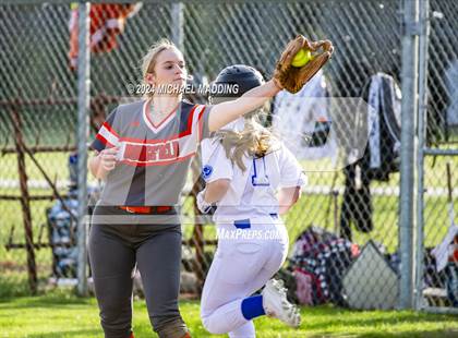 Thumbnail 2 in Orangefield vs. Buna photogallery.