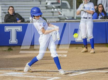 Thumbnail 1 in Orangefield vs. Buna photogallery.