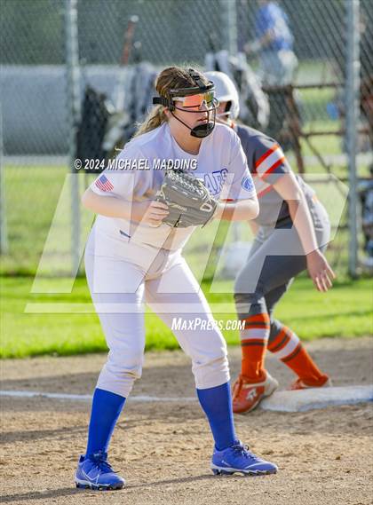 Thumbnail 1 in Orangefield vs. Buna photogallery.