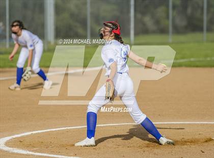 Thumbnail 3 in Orangefield vs. Buna photogallery.